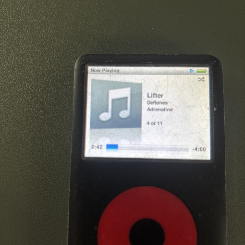 Apple iPod Video 5th Gen U2 Special Edition 256GB SSD Modded Black Red - Picture 4 of 9